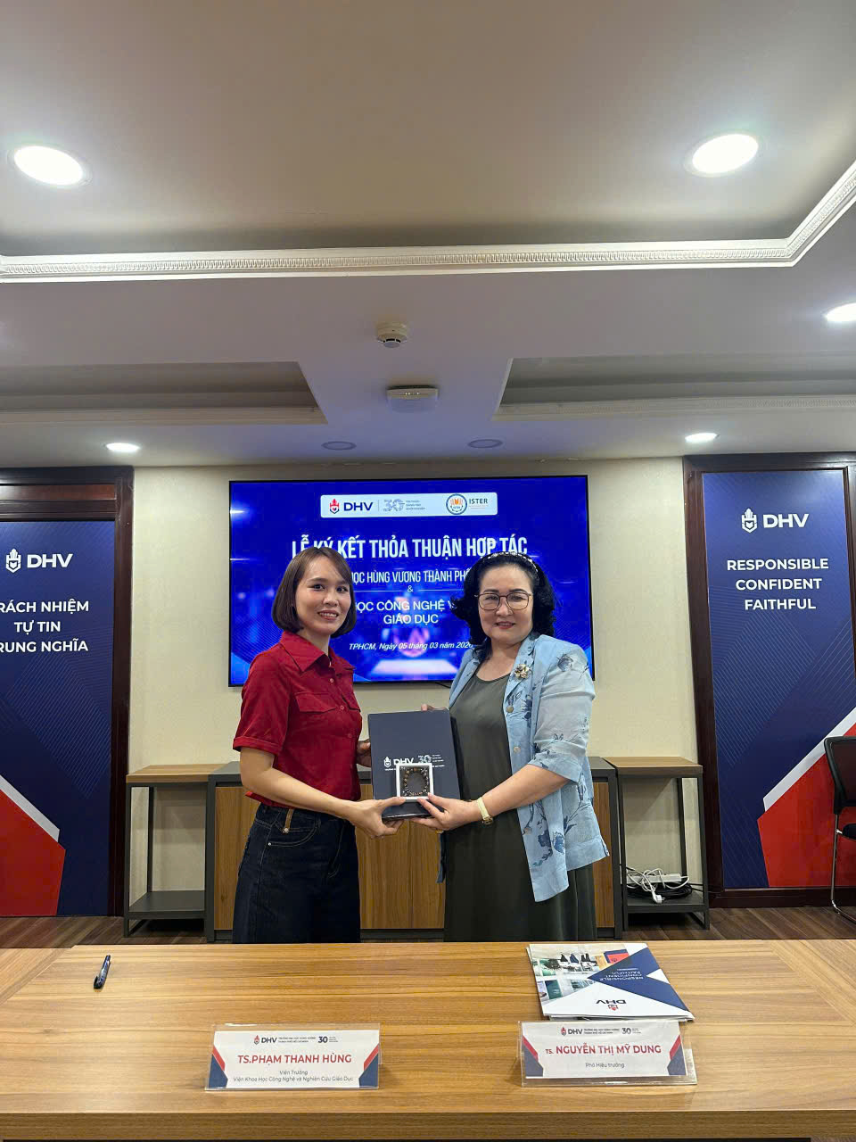 Lễ ký kết thỏa thuận hợp tác giữ ISTER và Trường Đại Học Hùng Vương TPHCM